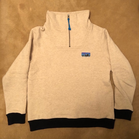 ❤️SOLD❤️ Patagonia Fleece Pullover - Picture 3 of 6